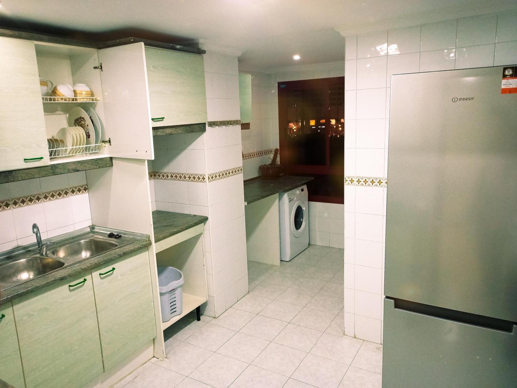 Amazing Appartement " Avec Climatisation " Au Centre Ville En Face Hilton & Gare Train De Tgv De Tanger 2N 탕헤르 외부 사진
